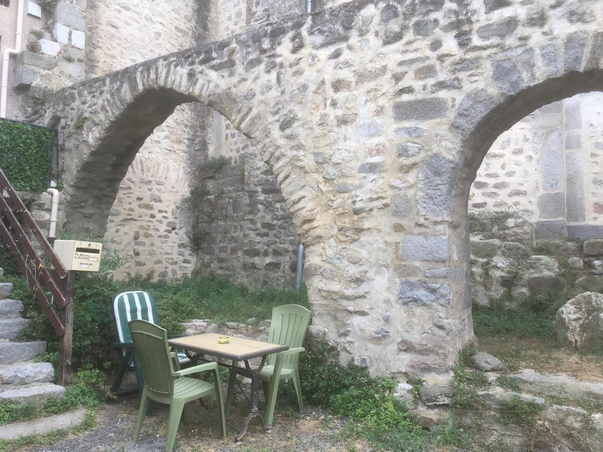 Les Arches Du Cloitre Appartement Corneilla-de-Conflent Buitenkant foto